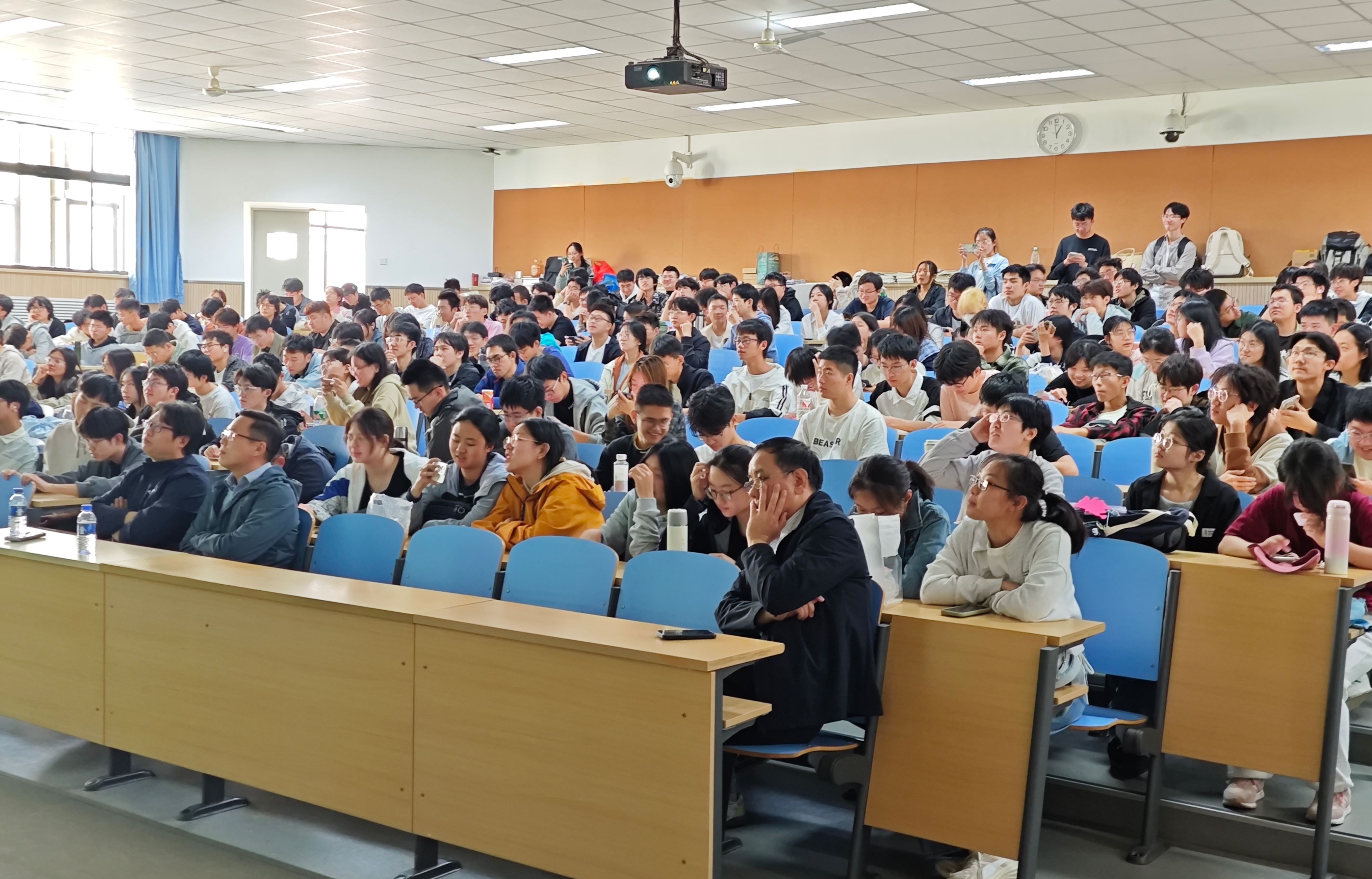 微信图片_20250424095222.jpg